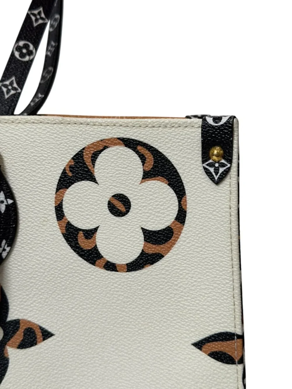 Louis Vuitton 2019 Multi Jungle On The Go Tote LMT ED GM Shoulder Bag